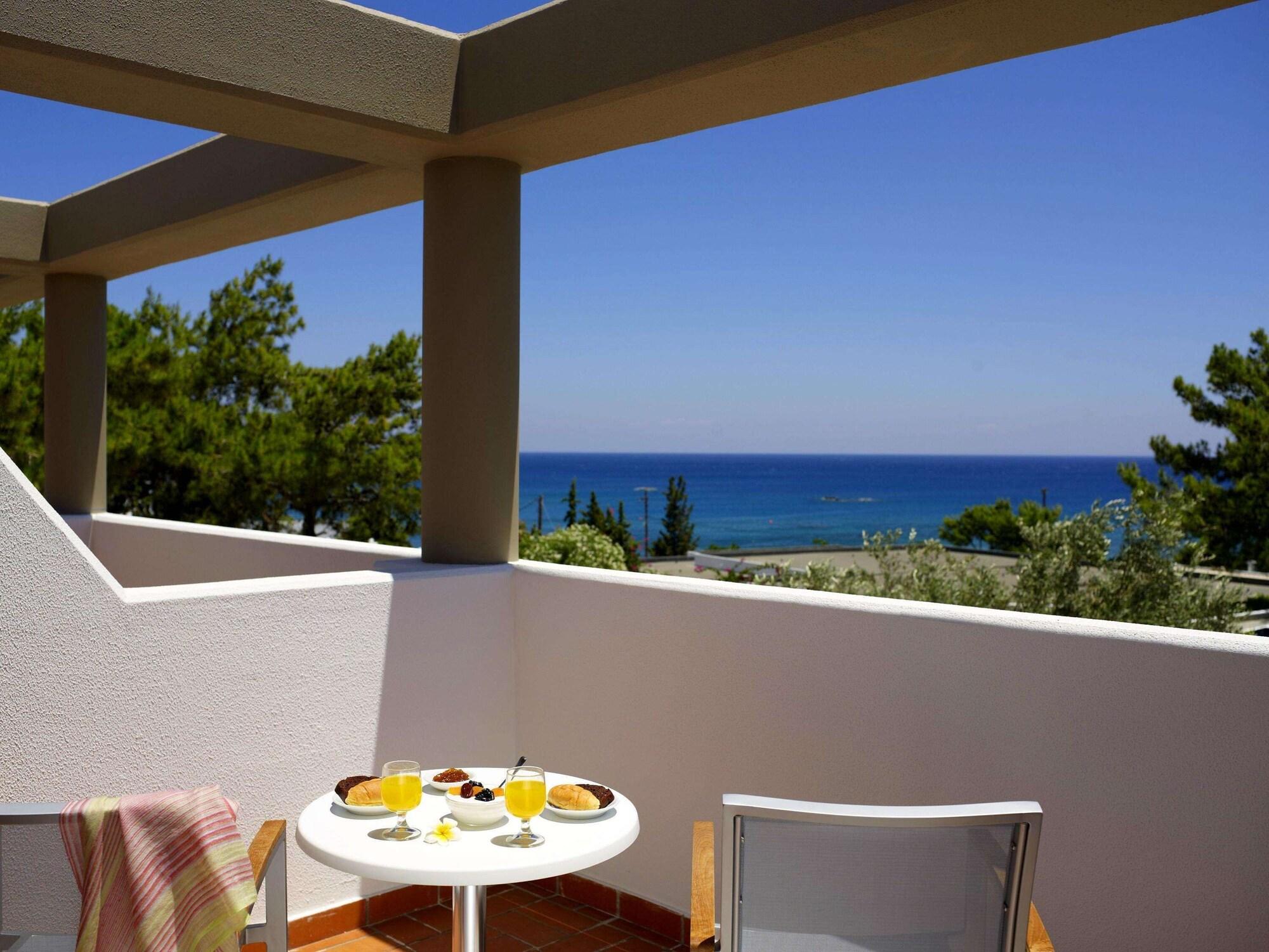 Porto Angeli Hotel